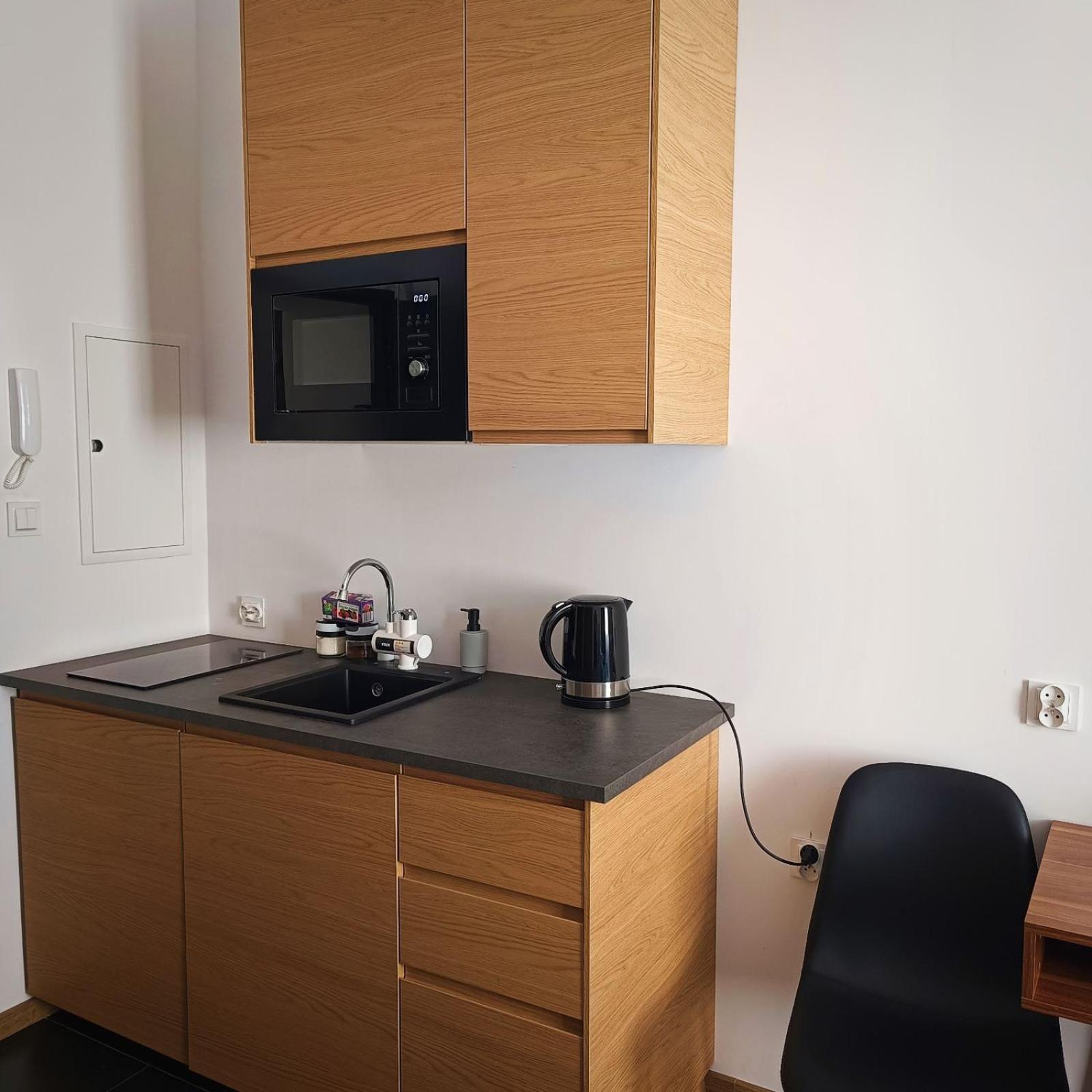 Mh Apartment Rzeszow Exterior photo